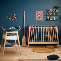 Leander Linea Baby Cot in Solid Oak